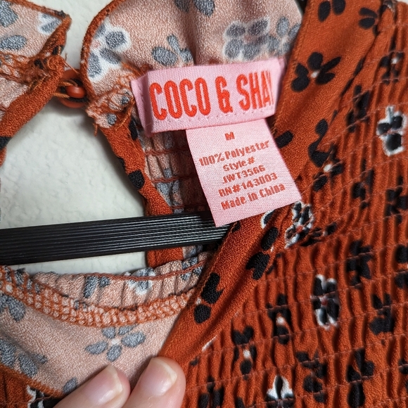 Dark orange black & white floor print shirred long sleeve rifle trim top size M - Picture 10 of 10